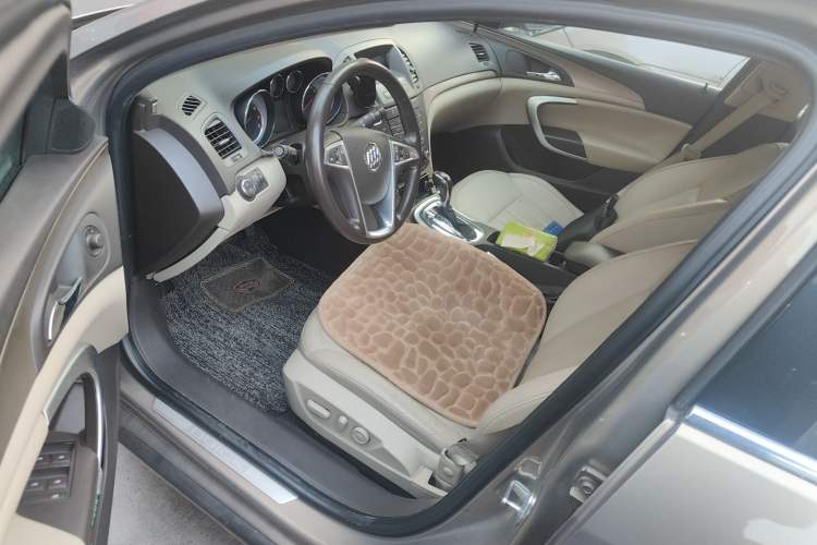 Used Buick Regal 2012 2.0L Luxury Edition
