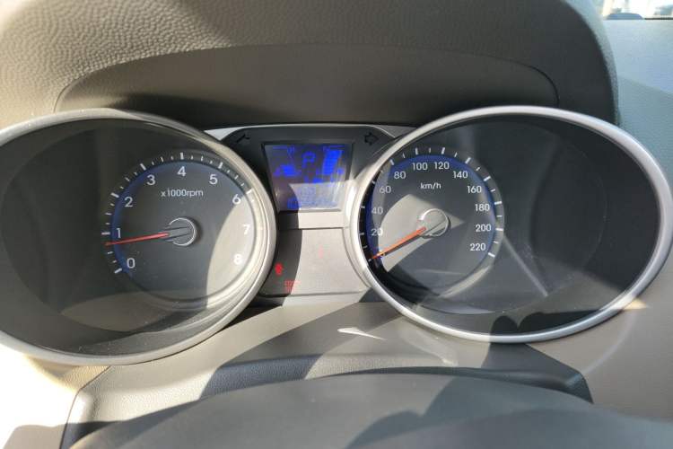 Used Hyundai ix35 2012 2.0L Automatic Two-Wheel Drive Elite Edition GLS