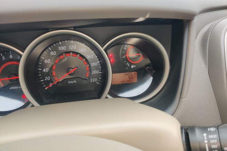 Used Nissan Sylphy 2012 Classic 1.6XE Manual Comfort Edition Odometer Close Up