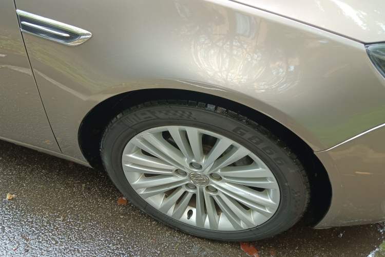 Used Buick Regal 2014 2.4L SIDI Elite Fashion Edition
