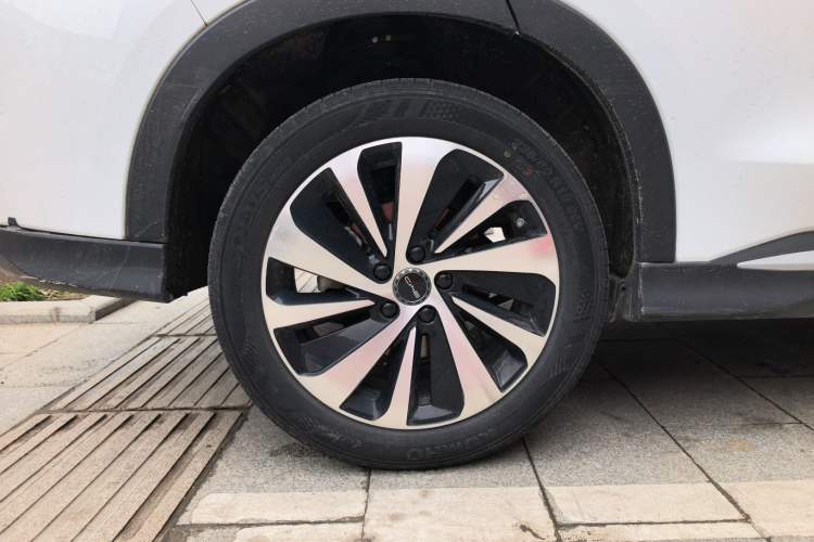 Used BYD Song PLUS New Energy 2024 HONOR Edition DM-i 110km Flagship Model
