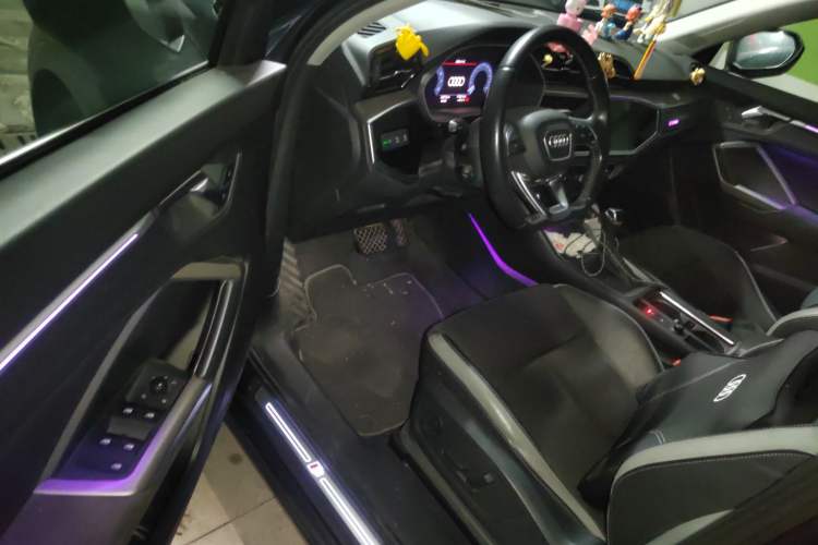 Used Audi Q3 2019 40 TFSI Fashion Dynamic Model Driver Seat