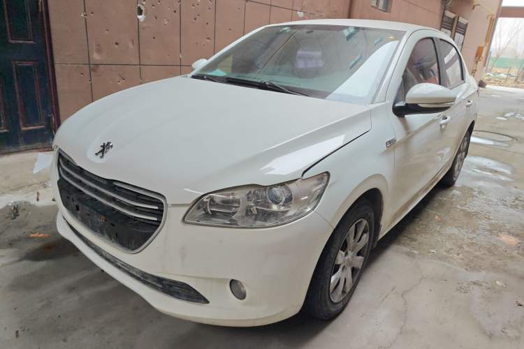 Used Peugeot 301 2016 1.6L Manual Comfort Edition