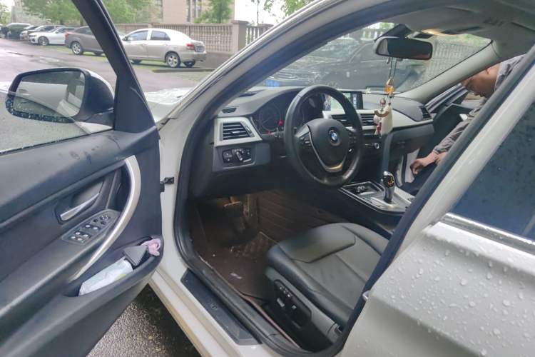 Used BMW 3 Series 2015 320Li Luxury Edition Fashion Model Driver Seat