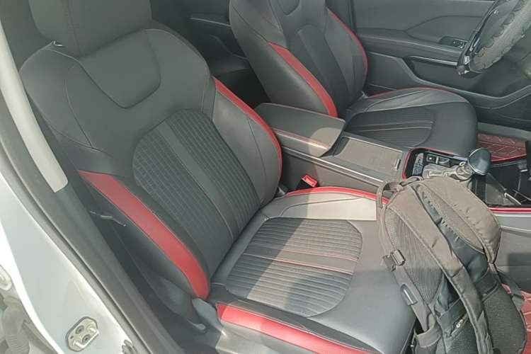 Used Dongfeng Aeolus Yixuan 2021 230T Automatic Zuiqing Edition
