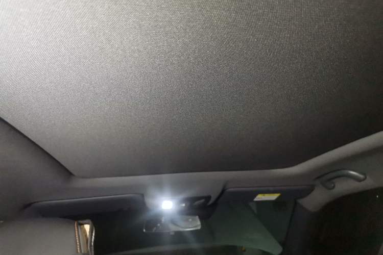 Used Oshan Z6 2022 Blue Whale 1.5T DCT Smart Edition Urban Version