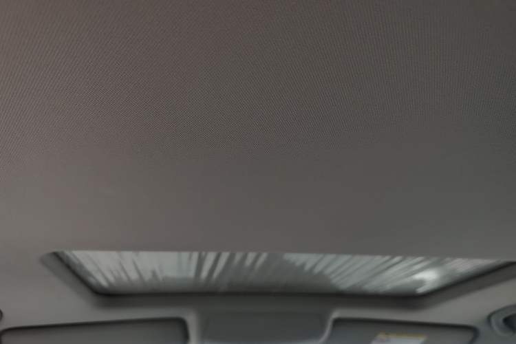 Used Volkswagen Touran 2015 1.4T DSG Comfort Edition 5 Seats Headliner