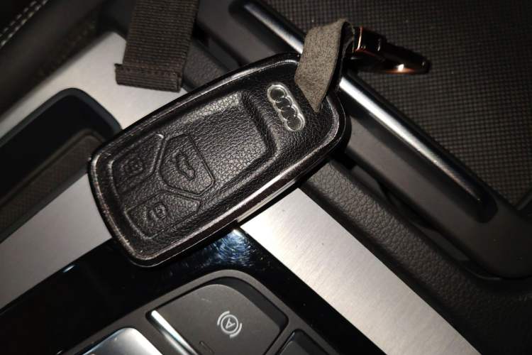 Used Audi Q5L 2022 40T Fashionable and Dynamic Model