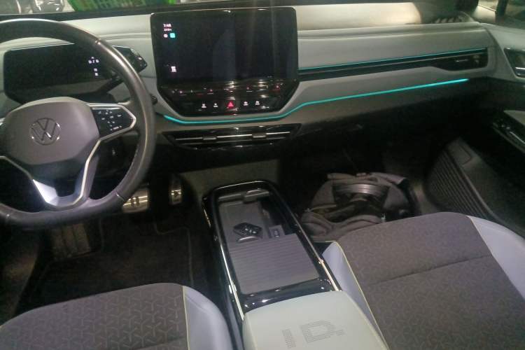 Used Volkswagen ID.4 X 2022 Smart Enjoyment Long-Range Edition Audio And AC Panel