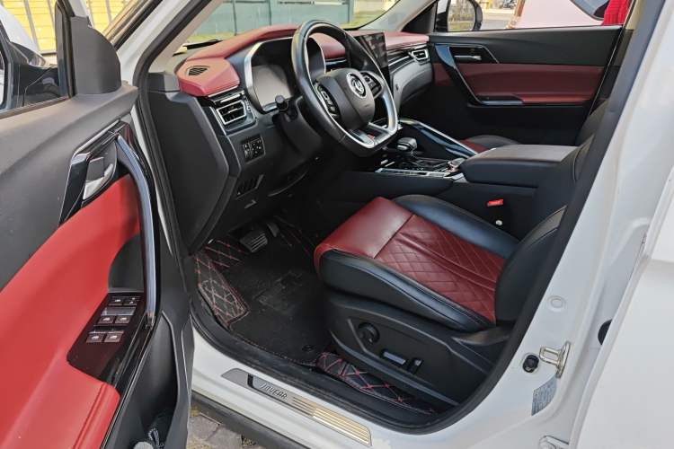 Used FORTHING T5 2018 300T DCT Smart Enjoyment Version