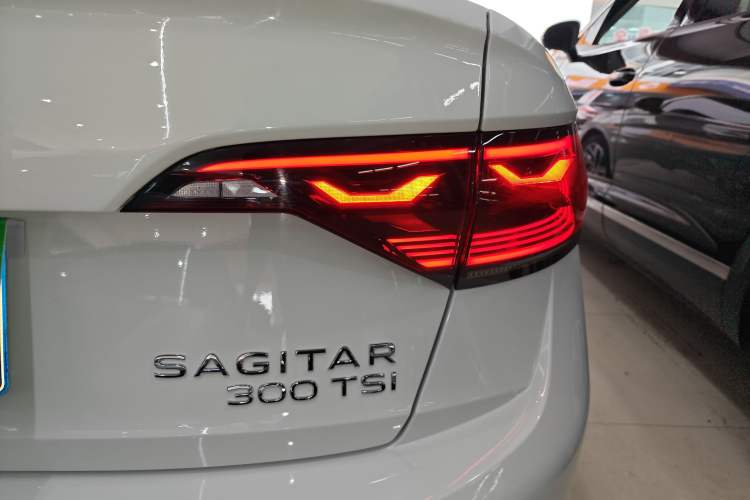 Used Volkswagen Sagitar 2023 300TSI DSG Excellence Edition Right Rear Taillight