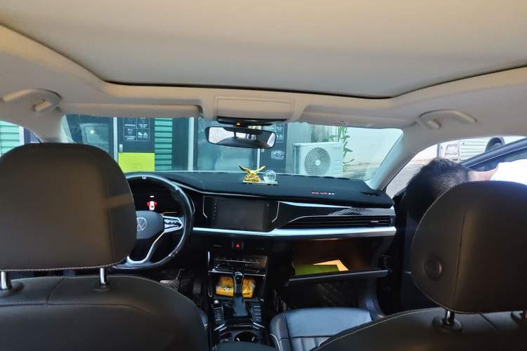 Used Volkswagen Passat 2023 Revised 330TSI Starry Elite Edition Headliner