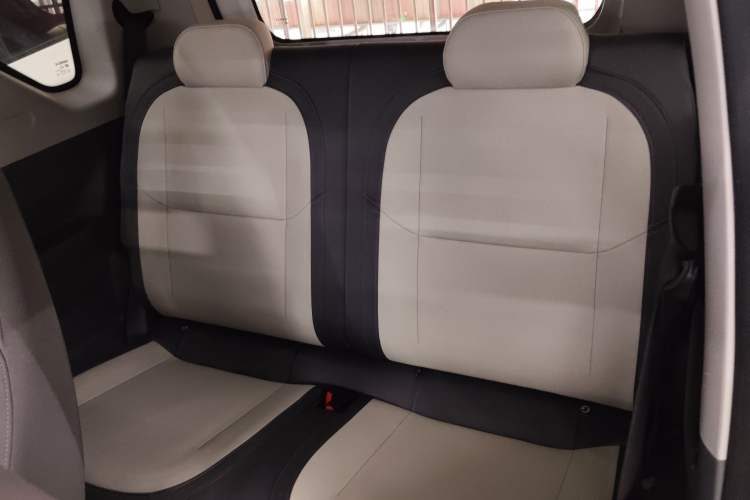 Used Geely Galaxy Panda 2024 200km Panda Kart Left Rear Seat