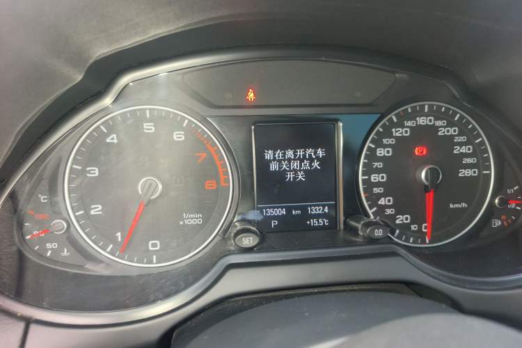 Used Audi Q5 2018 Collector's Edition 40 TFSI Technology Model
