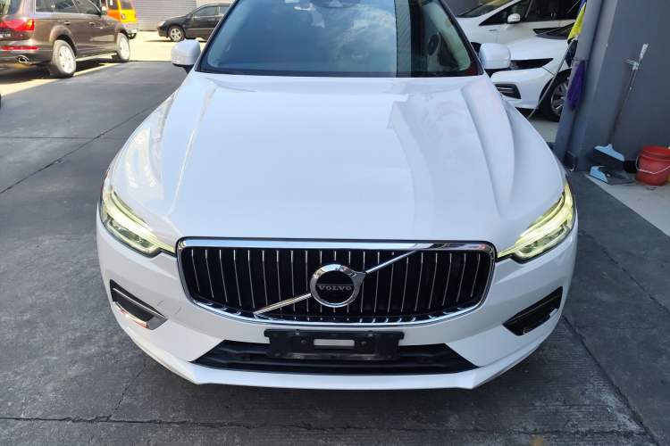 Used Volvo XC60 2020 T5 4x4 Zhiyi Luxury Edition