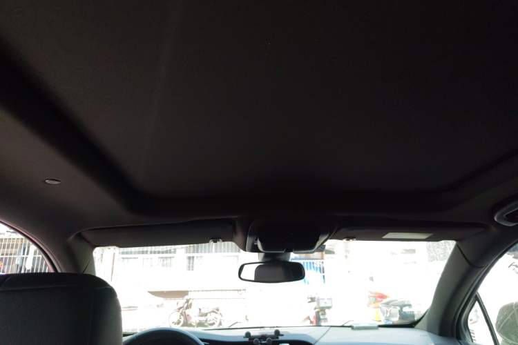 Used Cadillac XT5 2021 28T Luxury Model