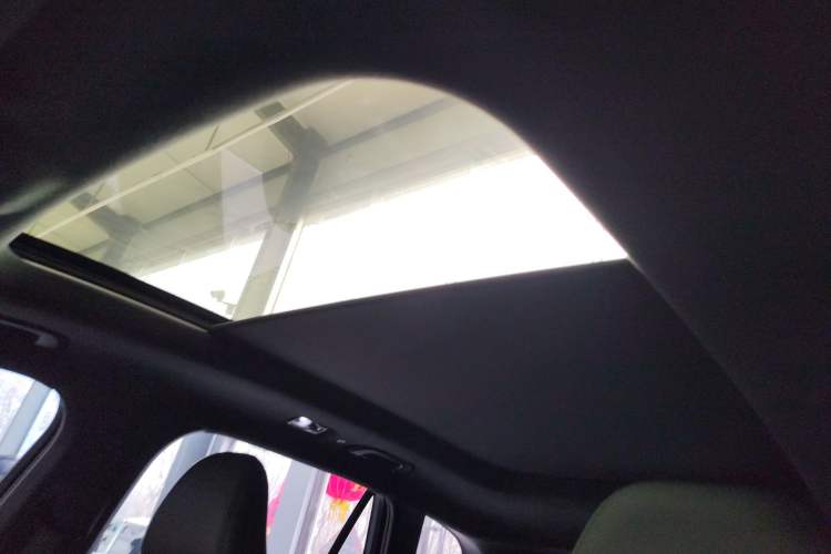 Used Geely Auto Monjaro L 2024 2.0TD High-Power Automatic Two-Wheel Drive Yunqi Version