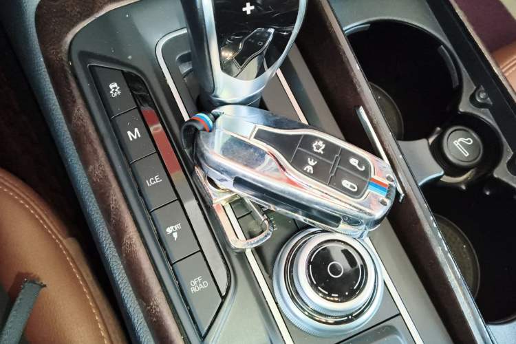 Used Maserati Levante 2016 3.0T Standard Edition Vehicle Key