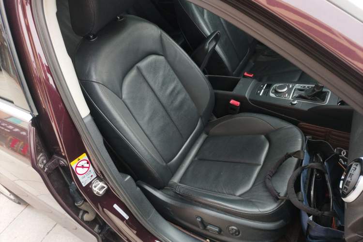 Used Audi A3 2015 Limousine 40 TFSI Automatic Comfort Model
