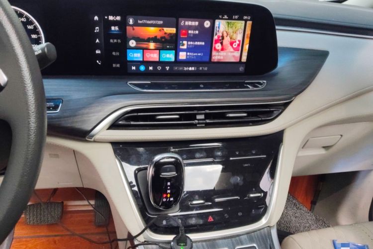 Used Buick GL8 2023 ES Lu Zun Comfort Model