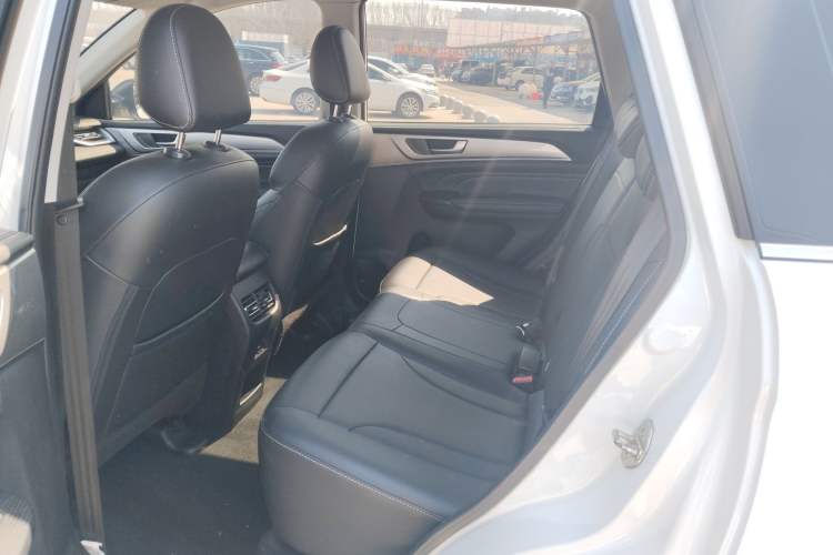 Used Haval M6 2021 PLUS 1.5T DCT Luxury Smart Connectivity Model