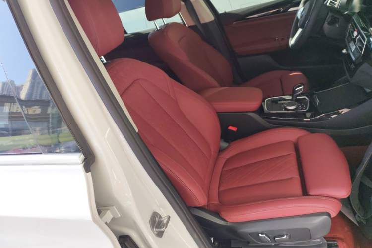 Used BMW X3 2023 xDrive25i M Sport Package
