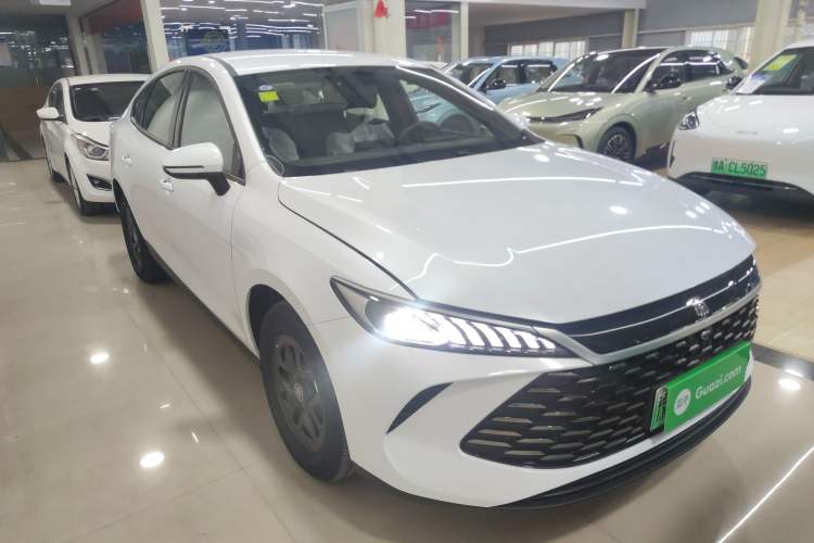 Used BYD Qin PLUS  Front Right 45 Deg