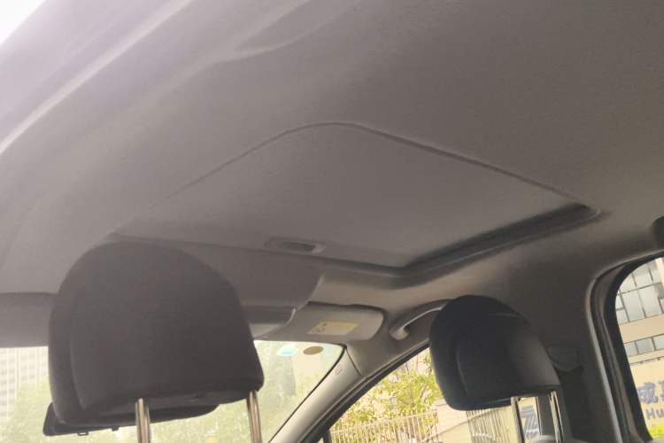 Used Peugeot 3008 2013 2.0L Automatic Trend Edition Headliner