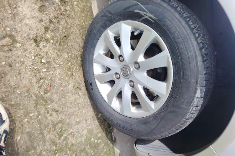 Used Buick Excelle 2013 1.5L Manual Classic Model