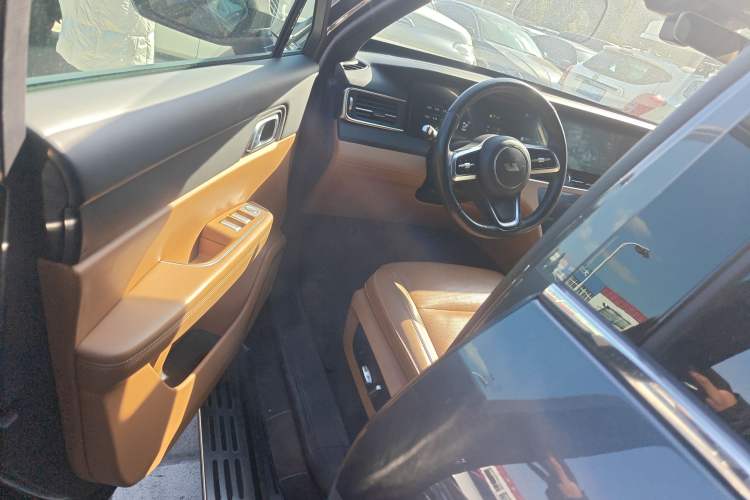 Used Li Auto ONE 2021 Extended-Range 6-Seater Version
