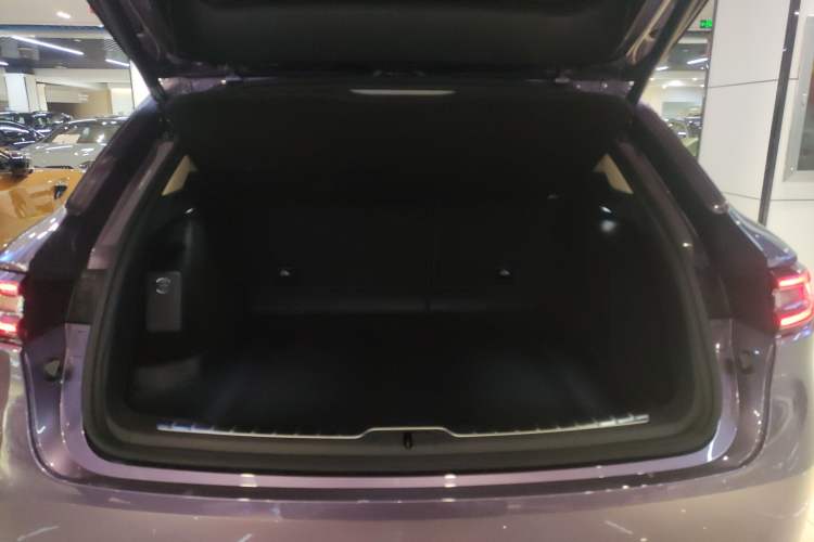 Used Hima AITO M5 2025 Extended-Range Ultra All-Wheel-Drive Version
