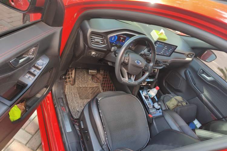 Used Ford Escape 2020 EcoBoost 245 Four-Wheel Drive ST-LINE Deluxe Edition