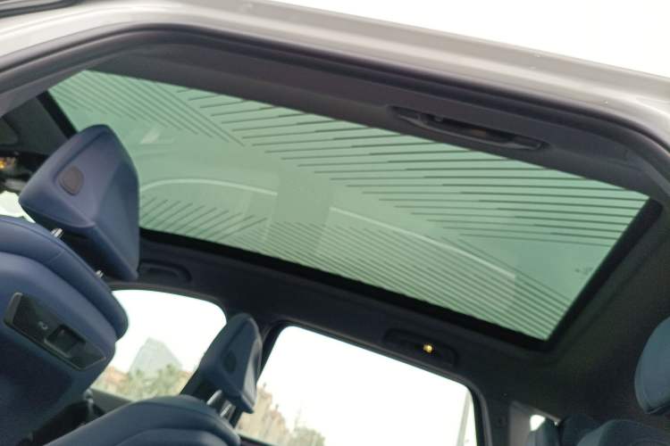 Used BMW X3 2025 xDrive30L Luxury Edition M Sport Package Headliner