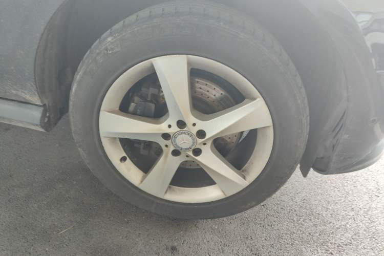 Used Mercedes-Benz M-Class 2014 ML 320 4MATIC