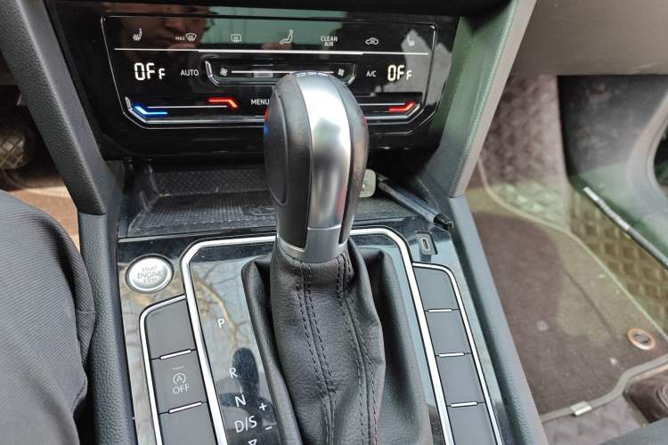 Used Volkswagen Magotan 2020 330TSI DSG Luxury Edition Gear Lever