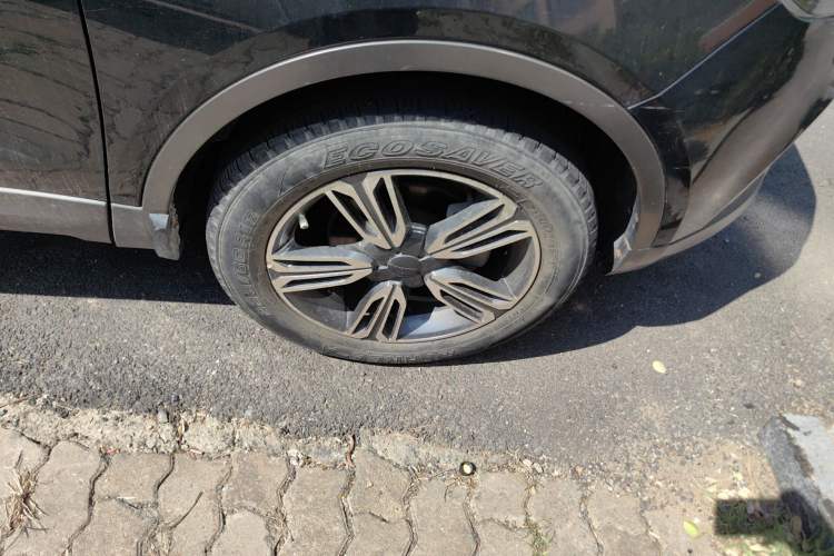 Used Leopaard CS10 2017 1.5T Manual Prestige Model Right Front Wheel Hub