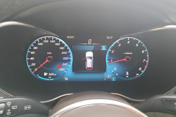 Used Mercedes-Benz GLC 2020 Facelift GLC 260 L 4MATIC Luxury Edition Instrument Cluster