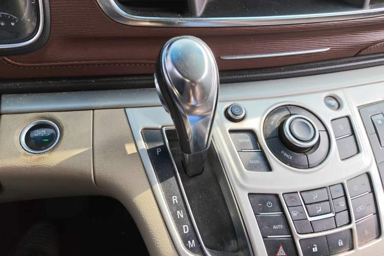 Used Buick GL8 2017 25S Comfort Version China V Standard