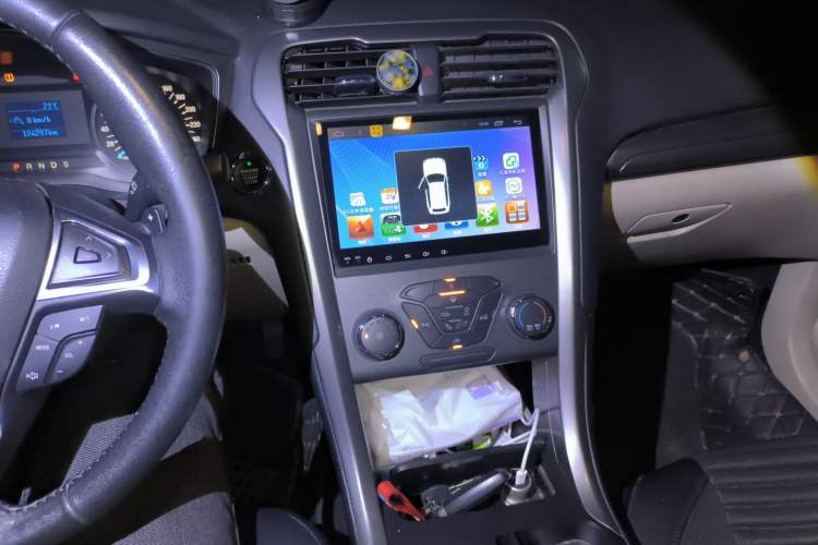 Used Ford Mondeo 2017 EcoBoost 180 Comfort Model
