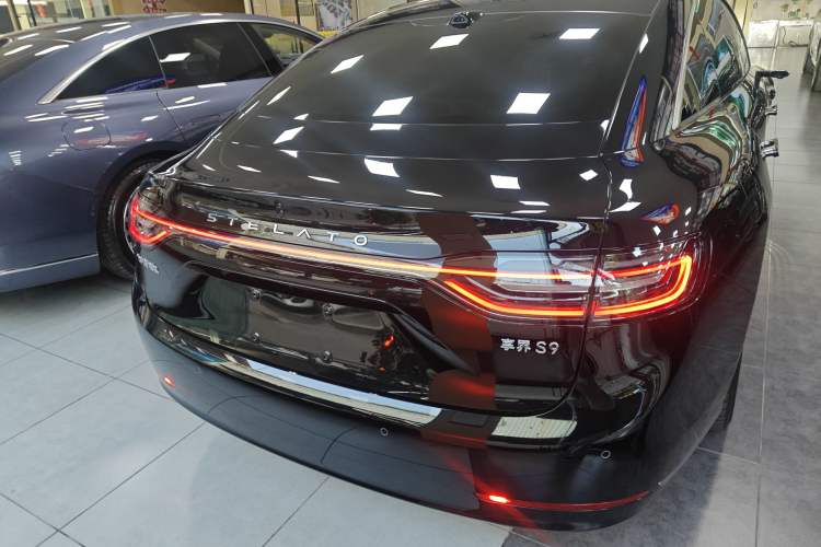 Used Hima Stelato S9 2025 Extended-Range Ultra
