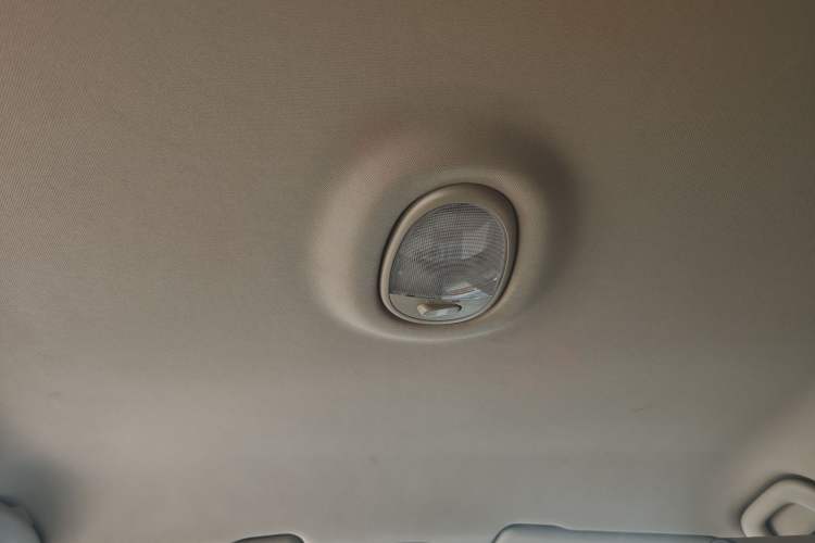 Used Buick Excelle 2015 1.5L Automatic Classic Model
