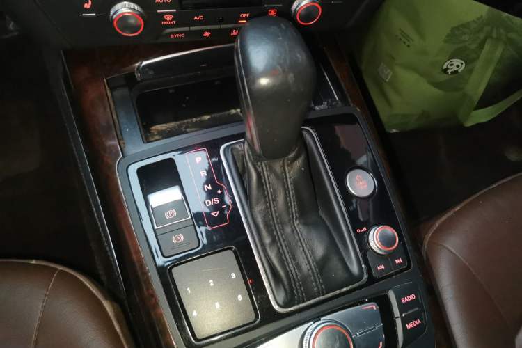 Used Audi A6L New Energy 2018 40 e-tron Gear Lever