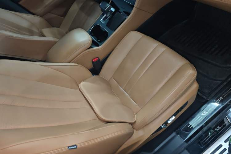 Used Li Auto ONE 2020 Extended-Range 6-Seater Version
