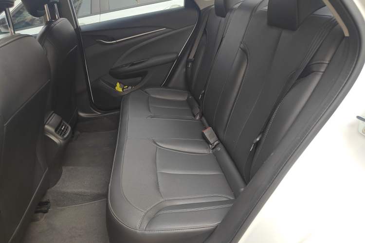 Used Buick GT 2021 Revised Version Flagship 1.5L Automatic Elite Edition Left Rear Seat