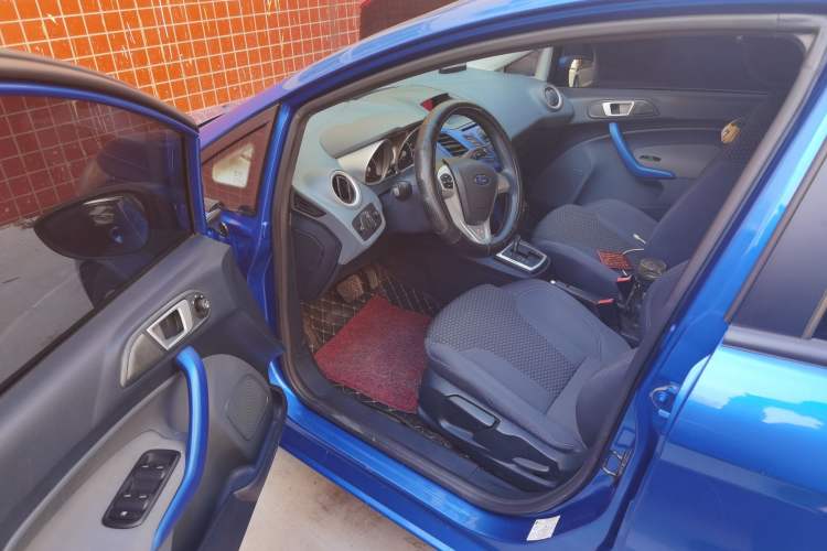 Used Ford Fiesta 2011 Hatchback 1.5L Automatic Dynamic Model
