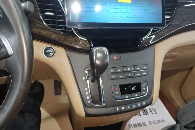 Used Buick GL8 2018 ES 28T Premium Model China VI Standard
