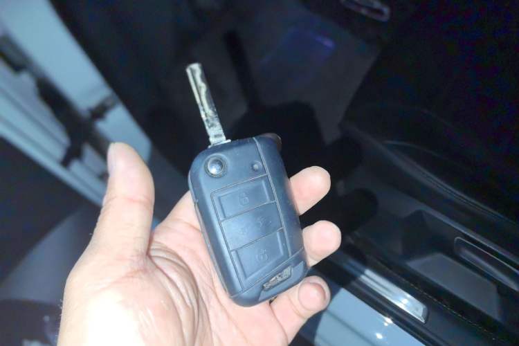 Used Volkswagen Golf Sportsvan 2016 230TSI Automatic Trend Edition
