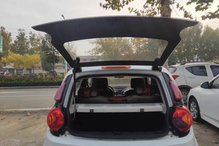 Used CHANGAN Benni mini 2012 1.0L Manual Fashion Edition China V Standard
