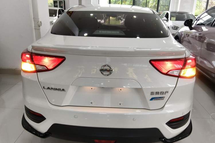 Used Nissan Lannia 2020 1.6L CVT Smart Connect Smart Cool Edition
