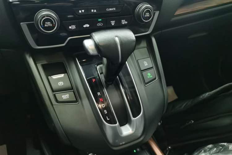 Used Honda CR-V 2021 240TURBO CVT 2WD Fashion Edition